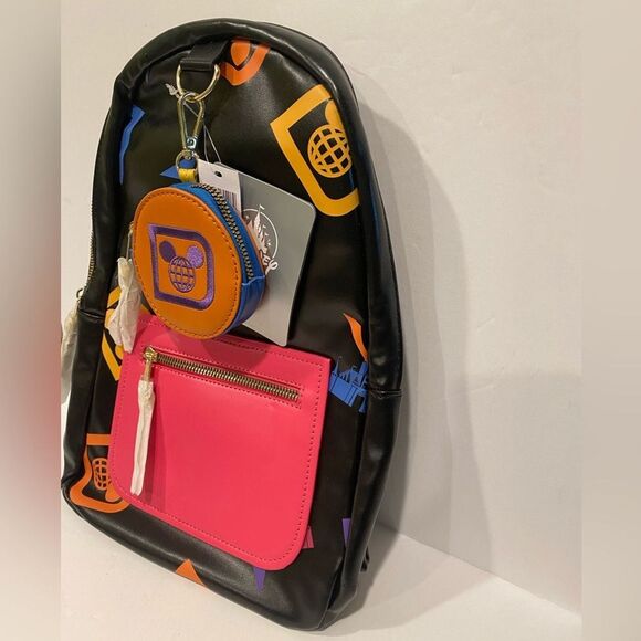 Disney Mickey Mouse Classic Sling Bag – New With Tags - Picture 2 of 7